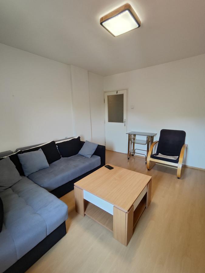 Namešten jednosoban stan kod Maksija/Tabane