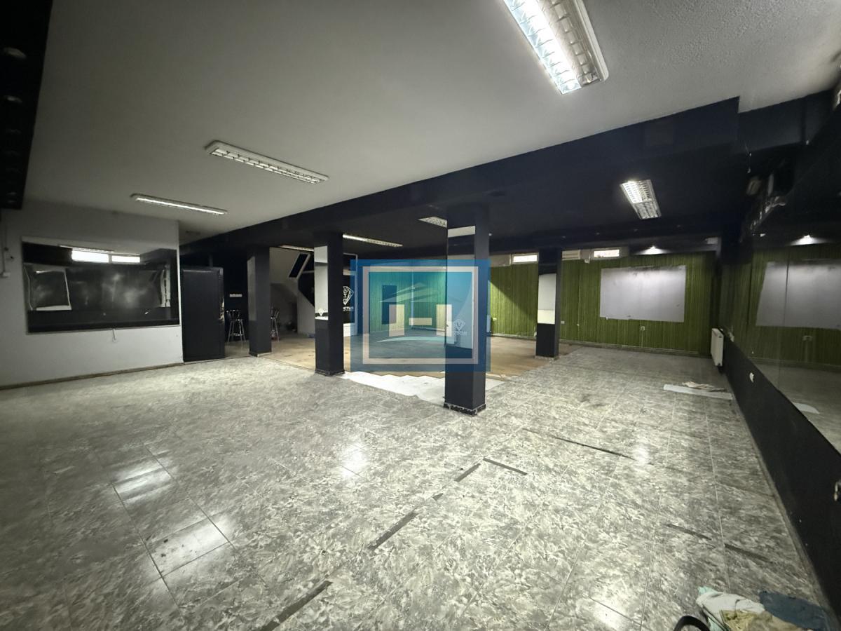 IZDAJE SE POSLOVNI PROSTOR – 165 m² – ODLIČNA LOKACIJA