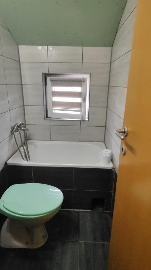 Stan u kući na Levču od 72m2 na gradskoj lokaciji po ceni jednosobnog stana