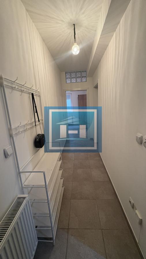 Odličan stan u širem centru – 41 m², prvi sprat, zgrada sa liftom