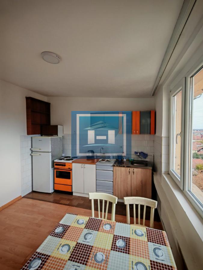 Potpuno namešten stan za izdavanje