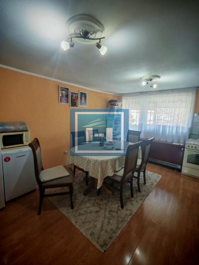 Prodaja, Stan, 61m2 , Paraćin