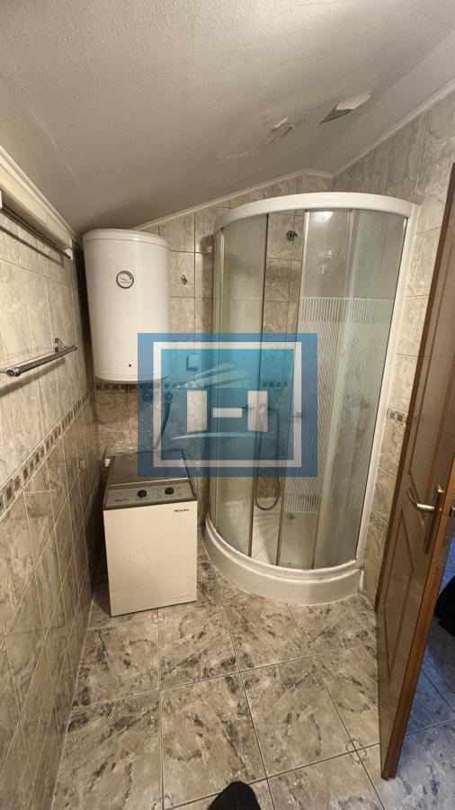 Prodaje se namešten stan od 37m² – Odlična lokacija, idealan za investiciju!