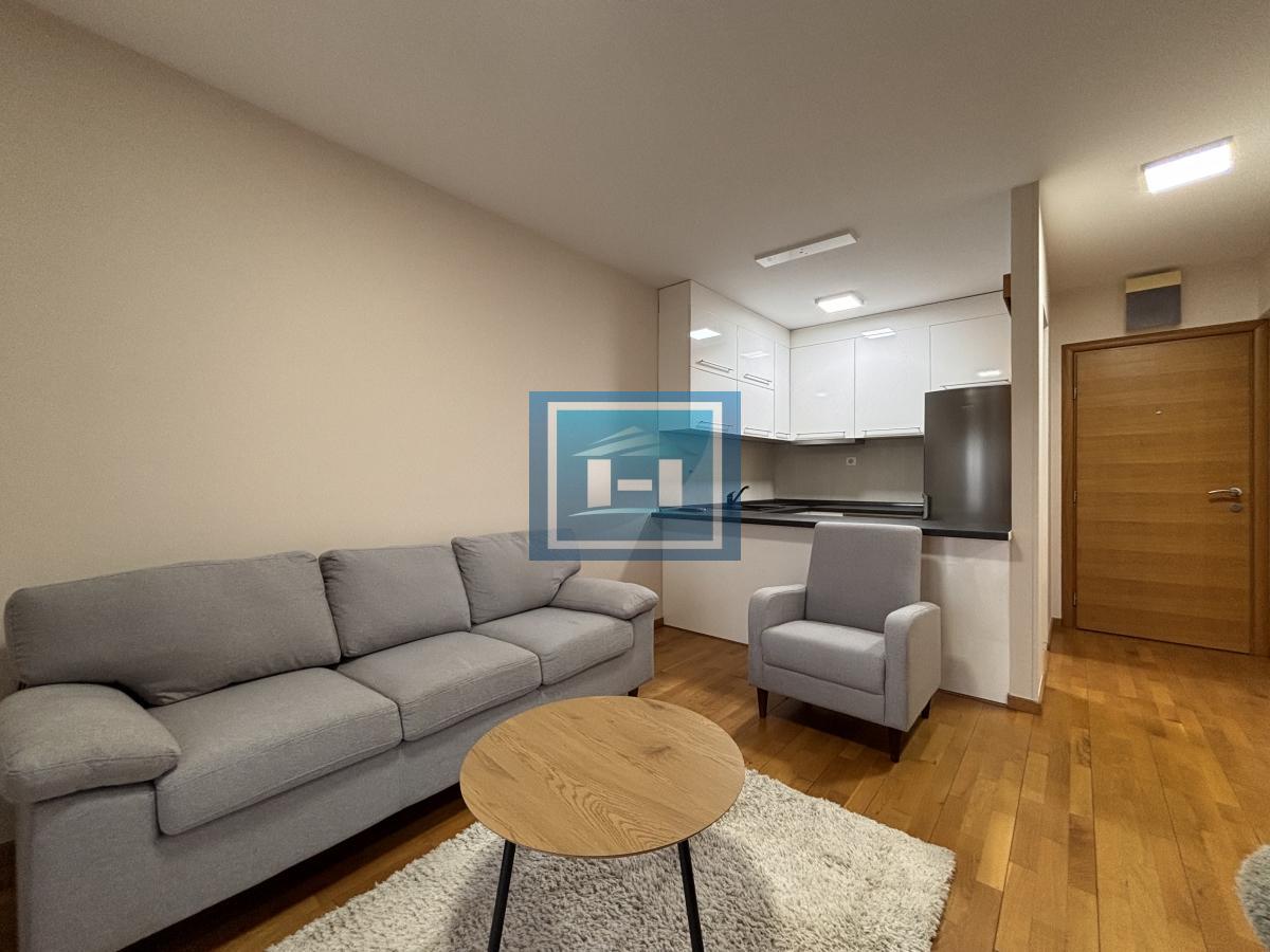 IZDAJE SE JEDNOSOBAN STAN U CENTRU JAGODINE – NOVOGRADNJA, FANTASTIČAN POGLED!