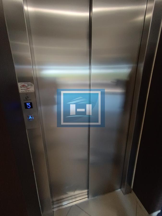 Prelep četverosoban stan kod Akva parka