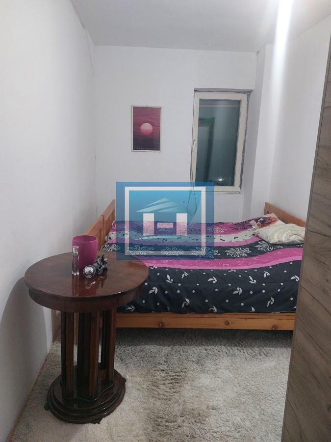 DVE SPAVAĆE SOBE NA 46 m² + GARSONJERA — STRELIŠTE, JAGODINA!