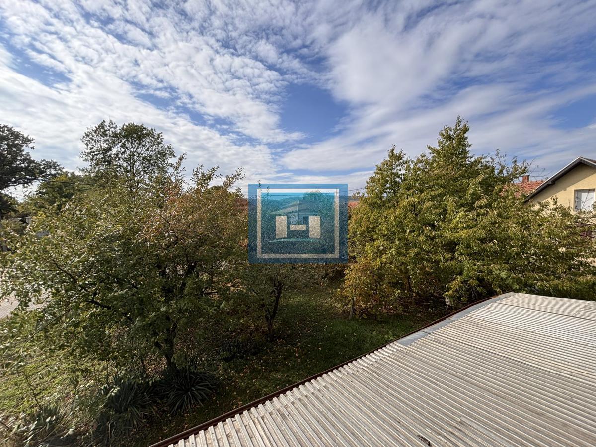 DOM KOJI SVI TRAŽE – SAVRŠEN ZA ŽIVOT VAN GRADA!