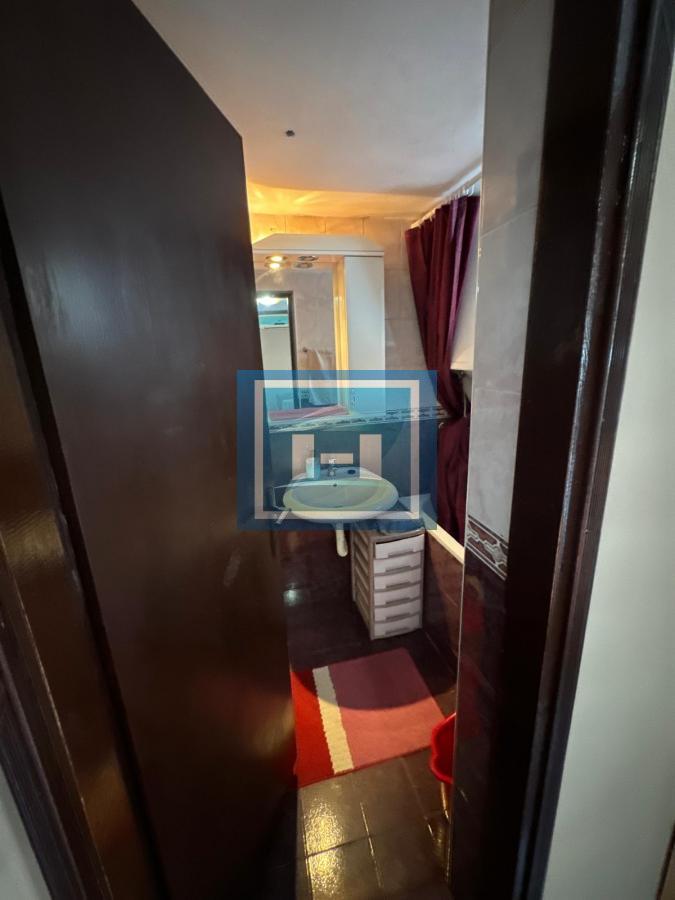 Kuća 90 m², 4 ulaza, 2 kupatila, dvorište – Admirala Geprata, centar Beograda