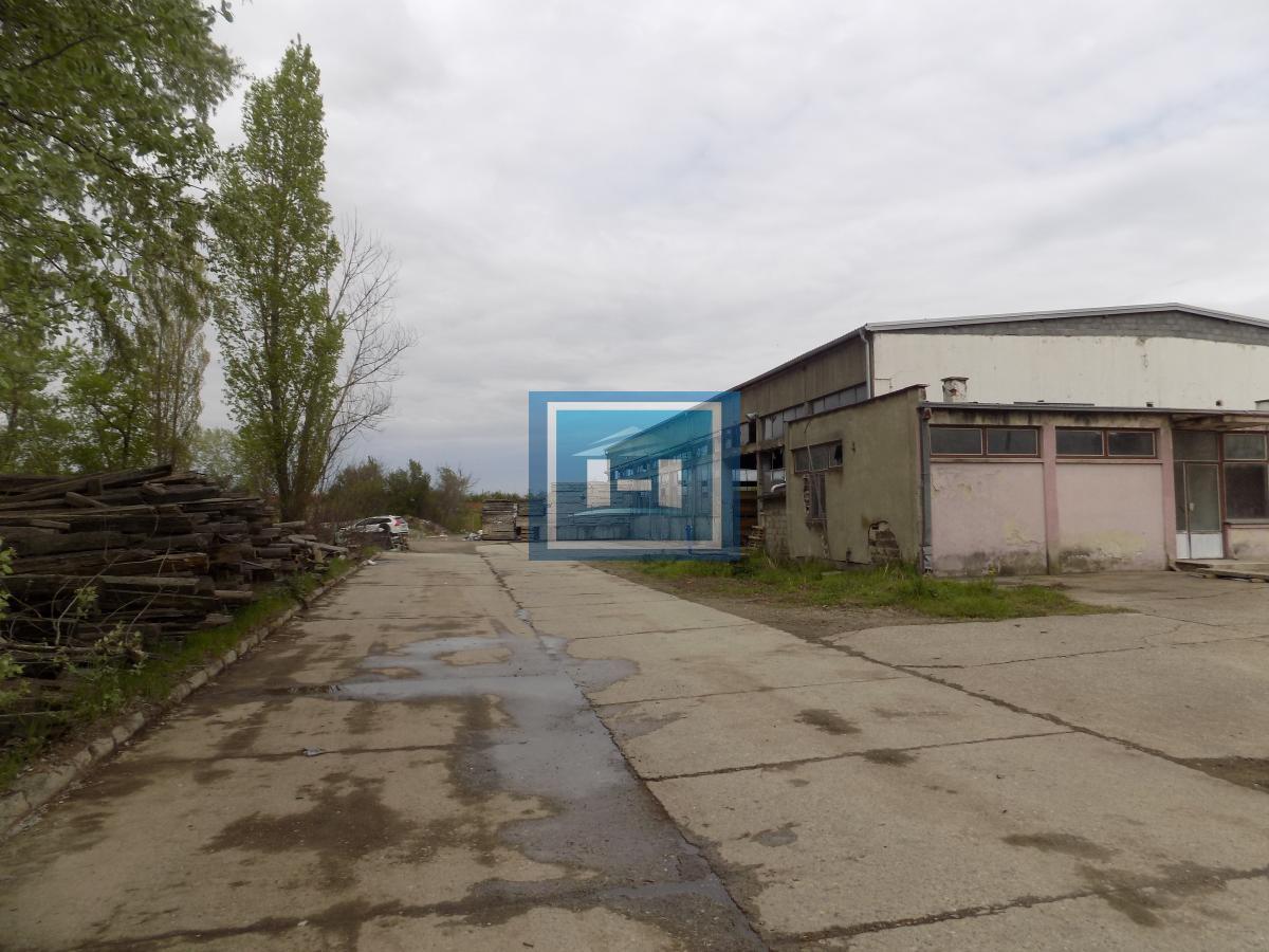 Hala za renoviranje sa kancelarijskim delom