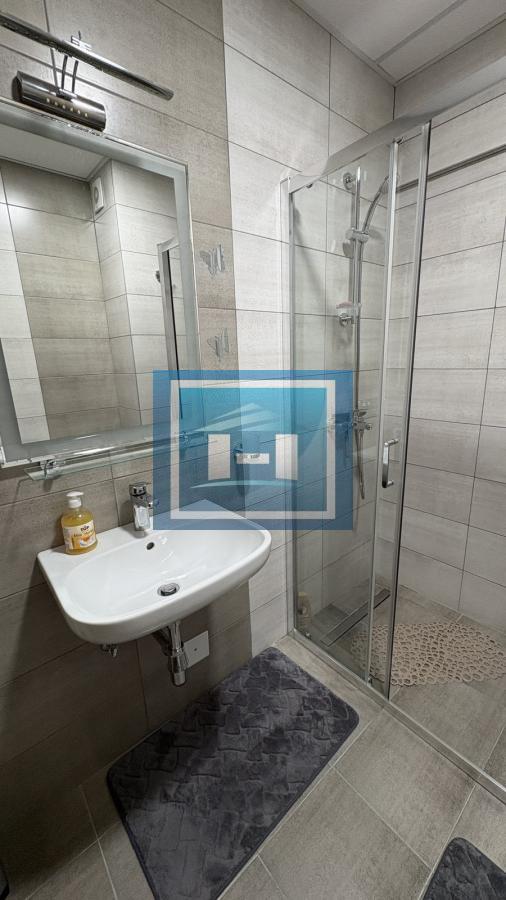 Moderan stan za izdavanje – komfor, stil i udobnost na jednom mestu!