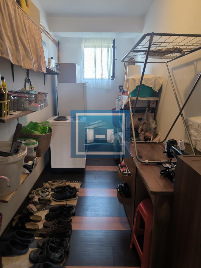 Na prodaju trosoban stan u Ćupriji