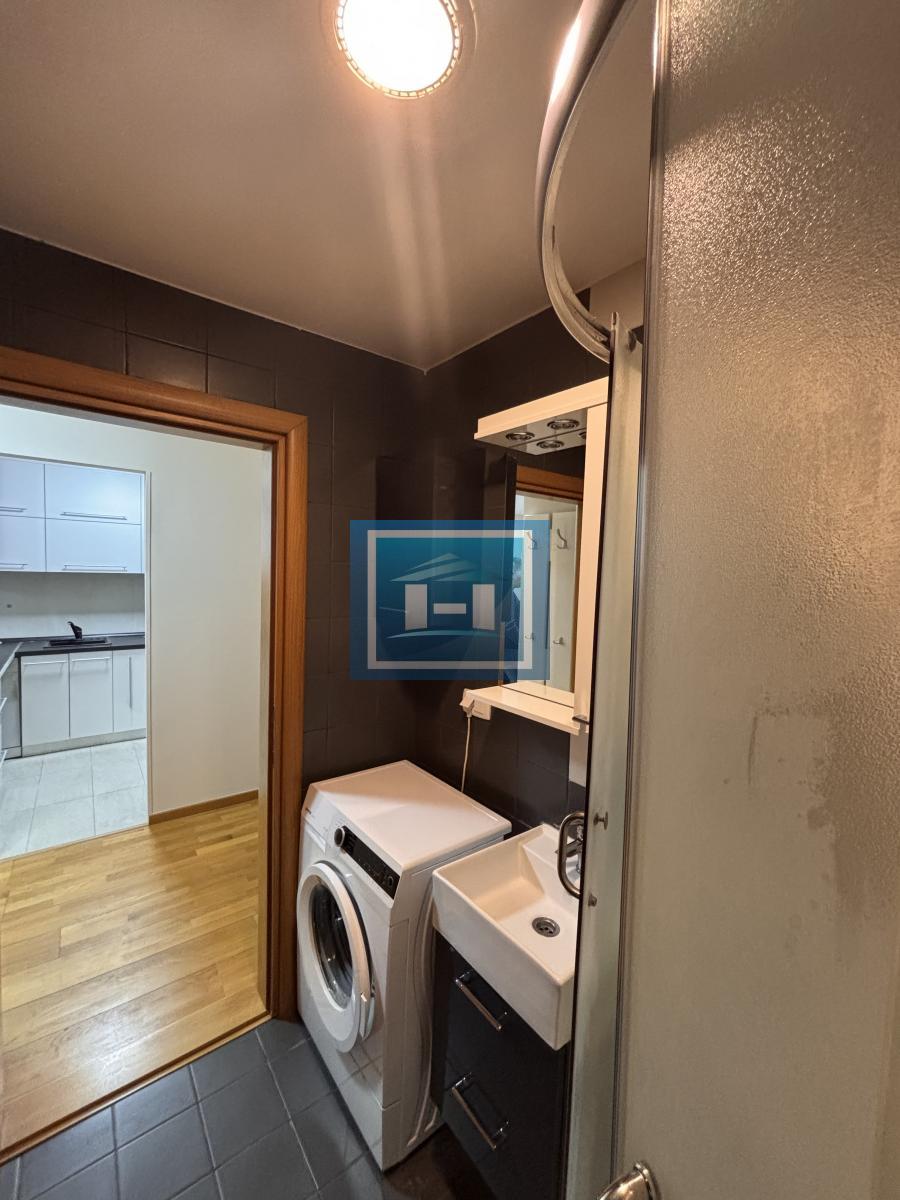 IZDAJE SE JEDNOSOBAN STAN U CENTRU JAGODINE – NOVOGRADNJA, FANTASTIČAN POGLED!