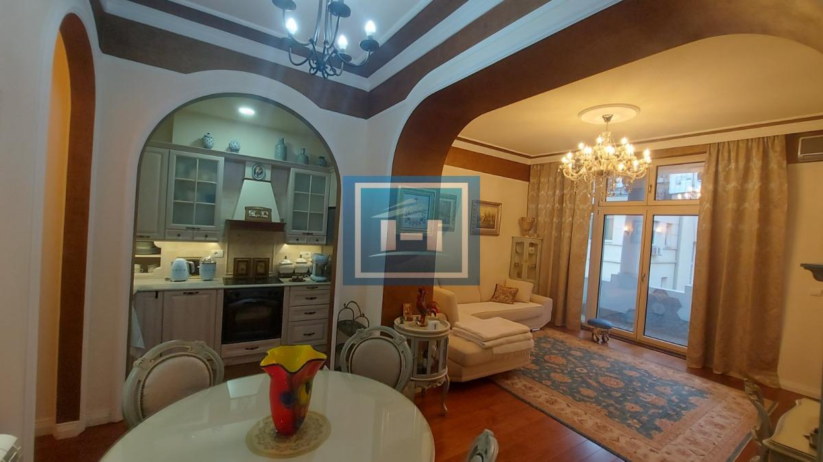 Nušićeva, Terazije – cena fiksna