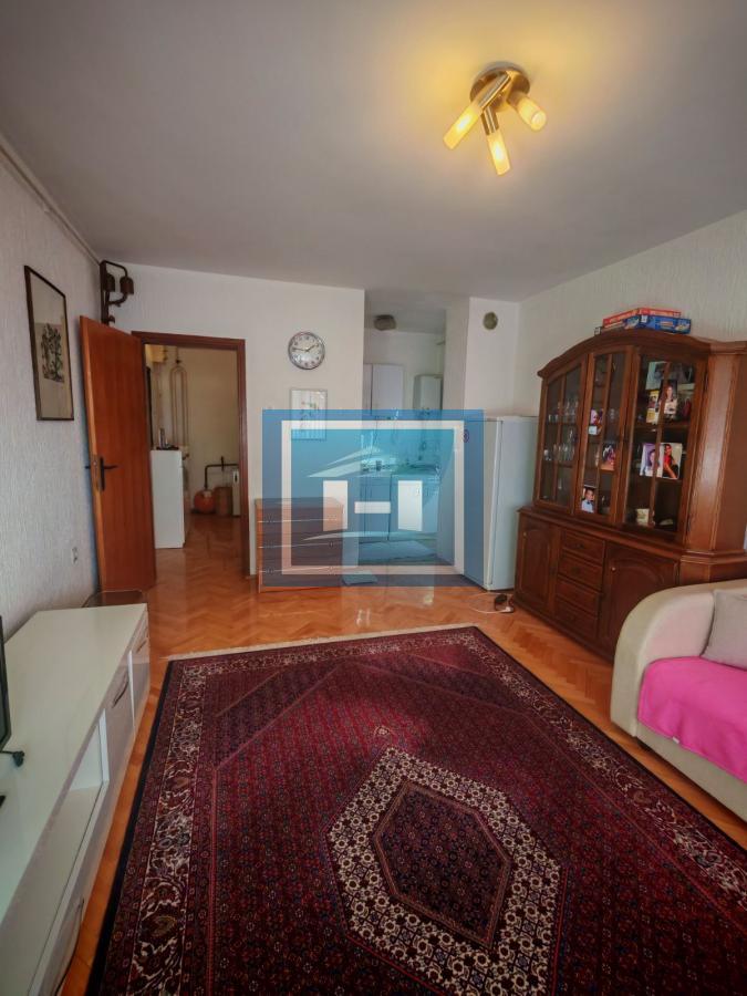 Dvosoban stan na odličnoj lokaciji