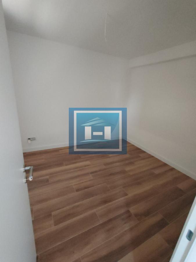 Trosoban stan u novogradnji odmah useljiv