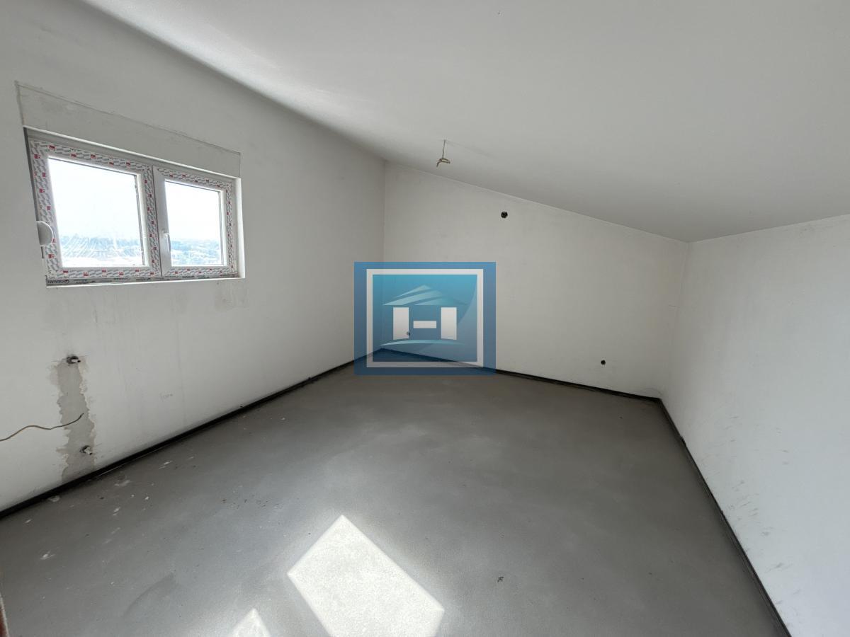NA PRODAJU – PENTHOUSE U STROGOM CENTRU GRADA | 222 m² NA VRHU ZGRADE