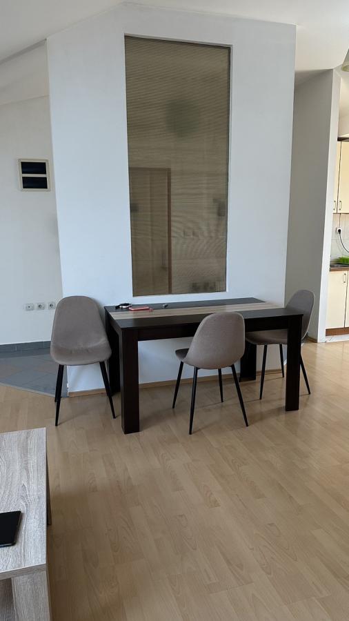 Stan u centru grada – Savršen za studente ili mlađe parove