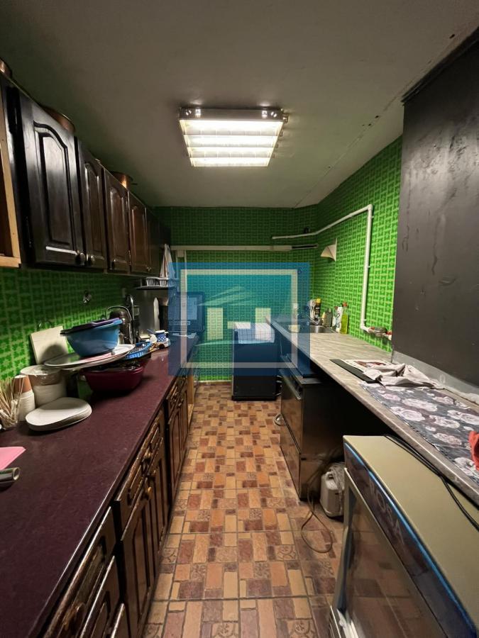 Izdaje se poslovni prostor – bivša kafana „Fontana bios“ – 140m²