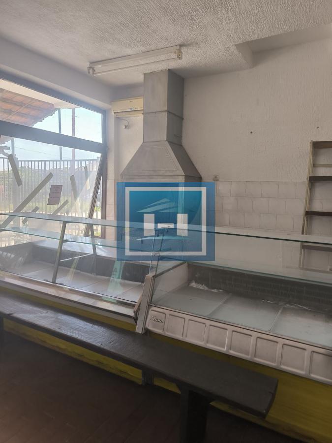 Na prodaju poslovno-stambeni prostor – 90m² Ćuprija