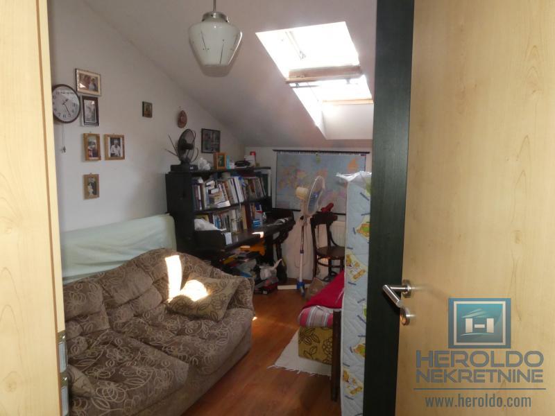 Prodaja stana – Najbolja lokacija! Idealno za porodicu i investiciju