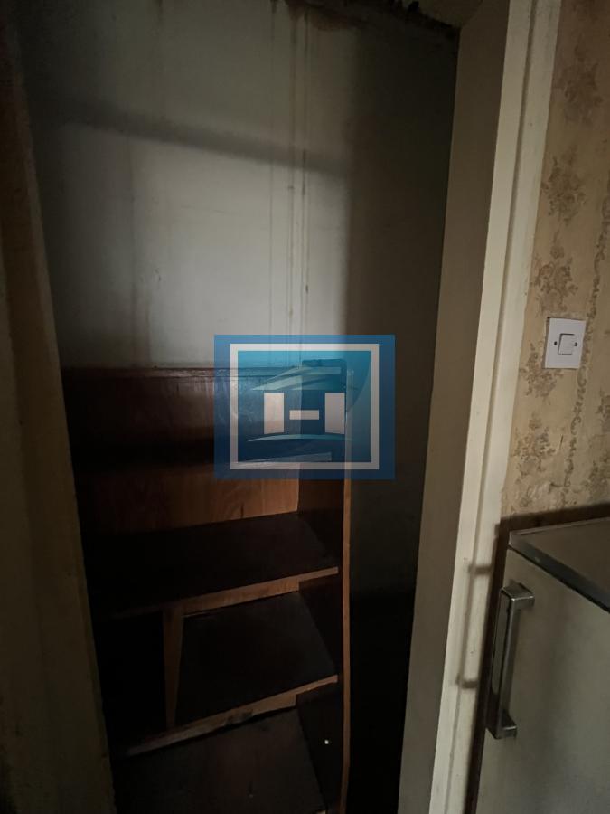 Tražiš stan za sređivanje? Lokacija TOP, potencijal OGROMAN!