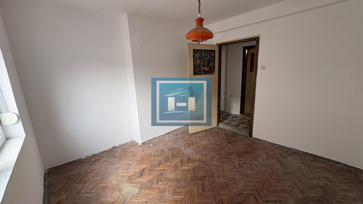 Na prodaju stan u strogom centru grada