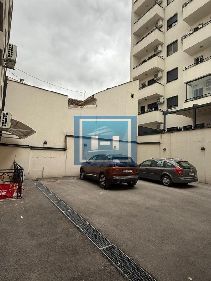 Zvezdara - Lux namešten stan 30 m² sa parkingom