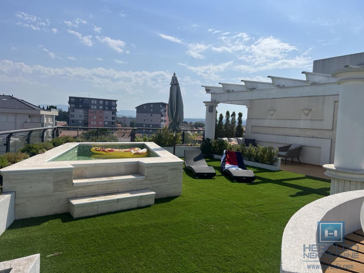 Život na vrhu – Ekskluzivni stan u srcu Ćuprije