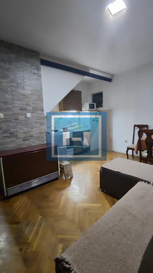 Kuća u okolini Jagodine na dva nivoa odmah useljiva sa svim priključcima