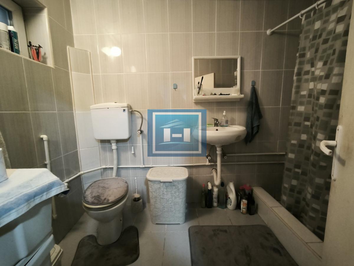 Na prodaju renoviran stan u Ćupriji