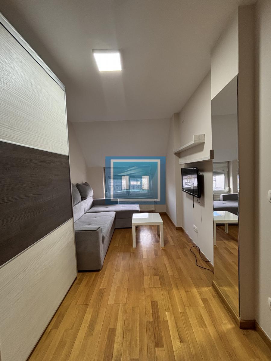 IZDAJE SE JEDNOSOBAN STAN U CENTRU JAGODINE – NOVOGRADNJA, FANTASTIČAN POGLED!