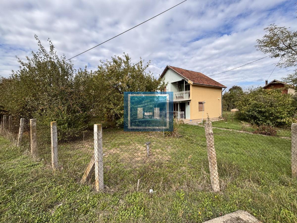 DOM KOJI SVI TRAŽE – SAVRŠEN ZA ŽIVOT VAN GRADA!