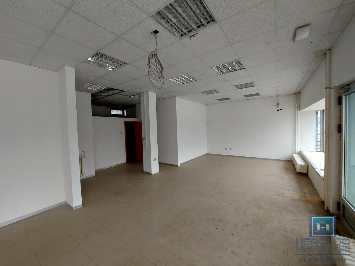 Lokal za izdavanje u širem centru Jagodine