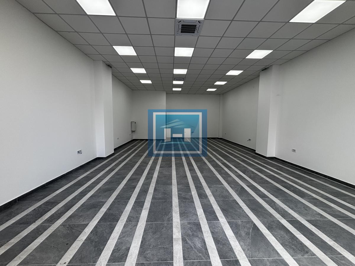 IZDAJE SE POSLOVNI PROSTOR NA ATRAKTIVNOJ LOKACIJI