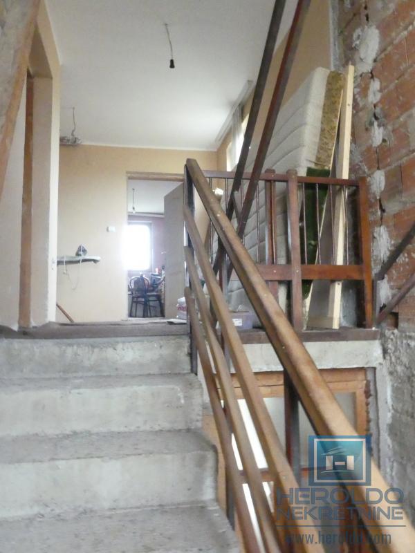 spratna kuća na Štipljanskom putu
