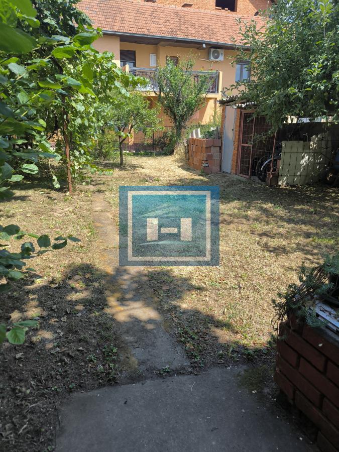 PRODAJE SE KUĆA 423 m² – BLIZINA CENTRA ĆUPRIJE!