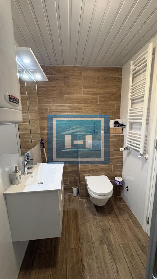 Luksuzna garsonjera 36 m² – bazen, kompletno nameštena, idealna lokacija