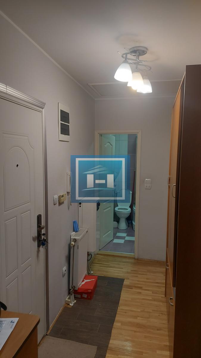 Karaburma Husinskih rudara 2.5 61m2 lođa