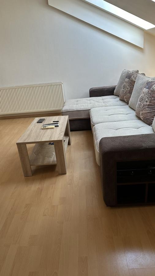 Stan u centru grada – Savršen za studente ili mlađe parove