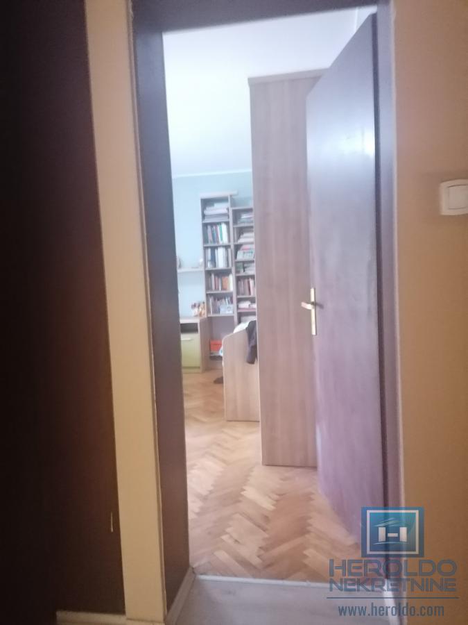 Na prodaju kuća u centru Ćuprije