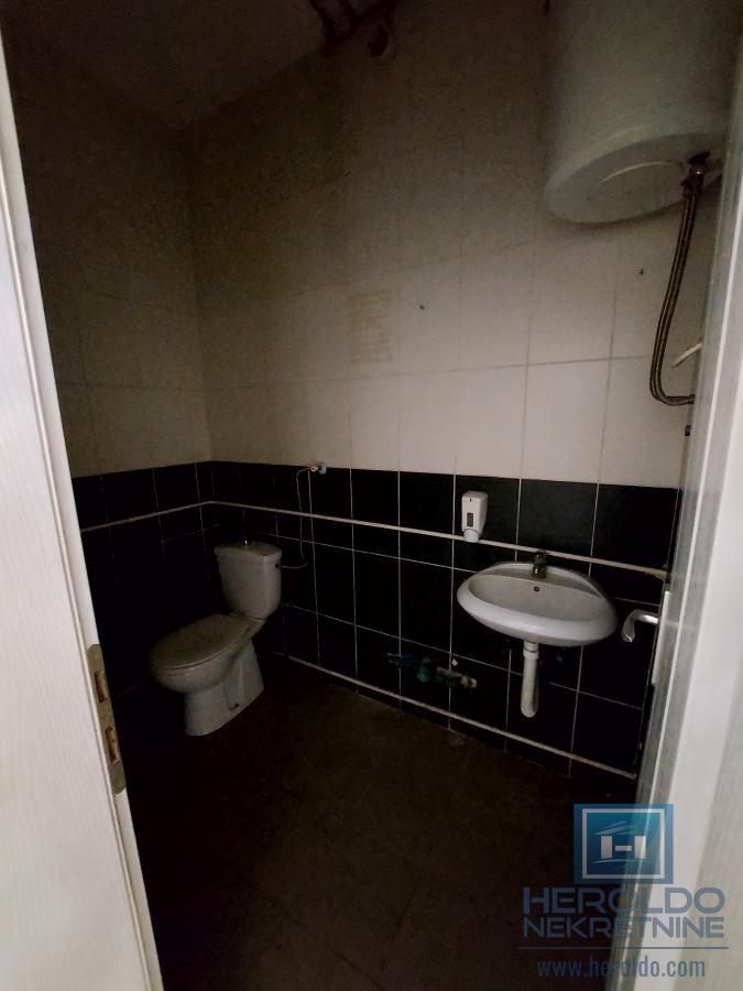 Lokal za izdavanje u širem centru Jagodine