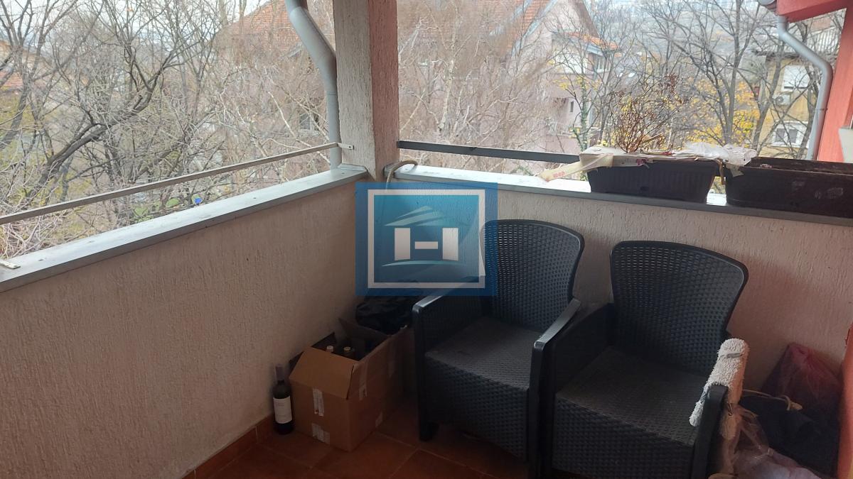 Karaburma Husinskih rudara 2.5 61m2 lođa