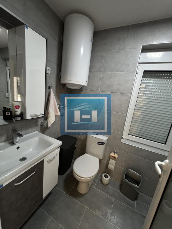 Na prodaju nova kuća 10 km od grada – legalizovana, useljiva i odmah dostupna