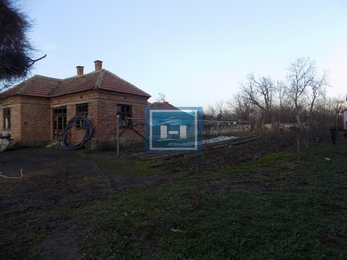 Stariji objekat u Donjem Katunu