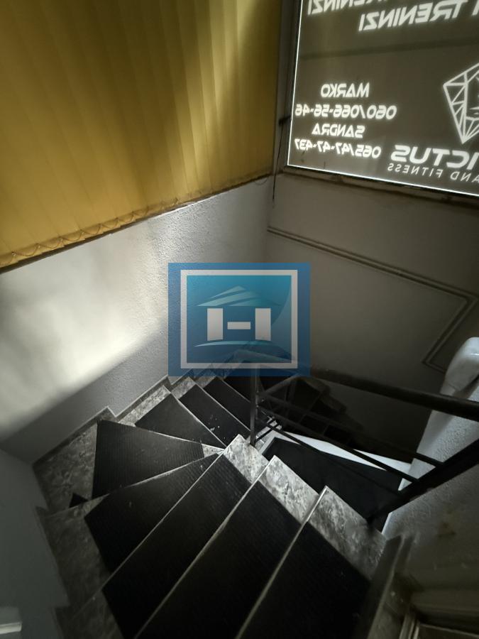 IZDAJE SE POSLOVNI PROSTOR – 165 m² – ODLIČNA LOKACIJA