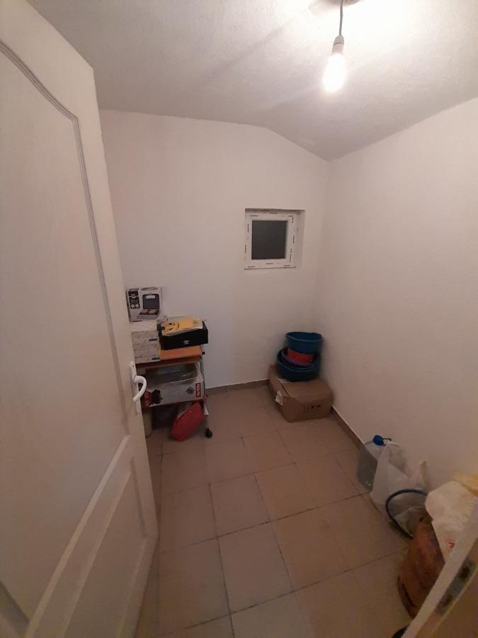 Kuća u naselju Železnički most na 4a placa