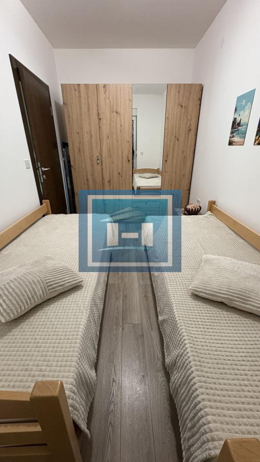 Prostran stan kod Akva Parka sa minmalnim troškovima