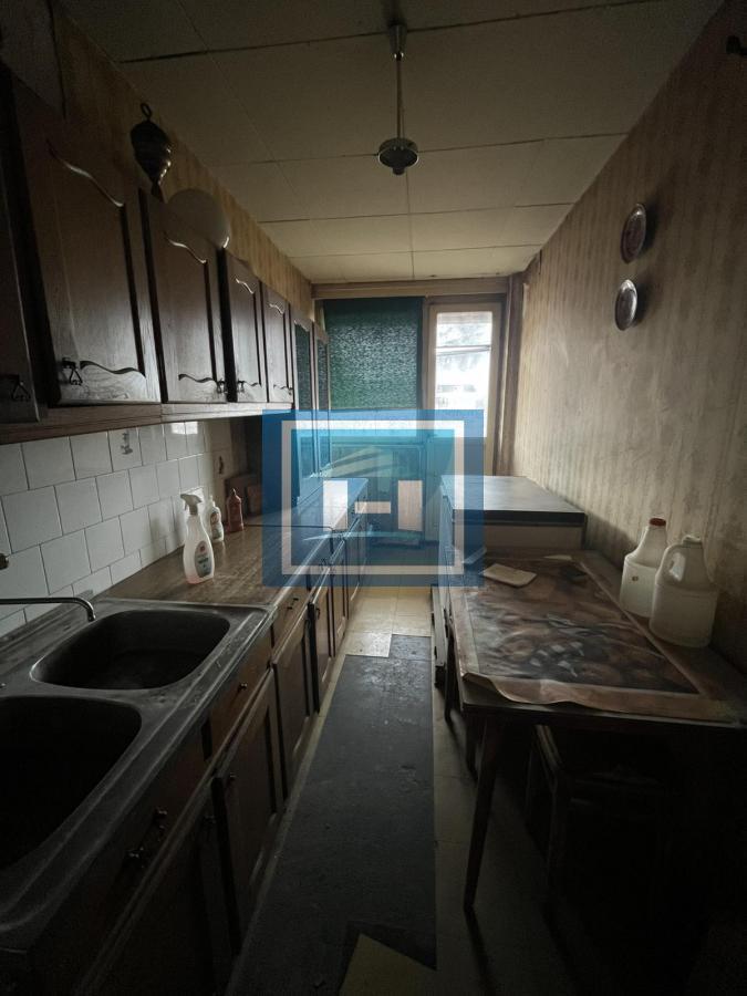 Tražiš stan za sređivanje? Lokacija TOP, potencijal OGROMAN!