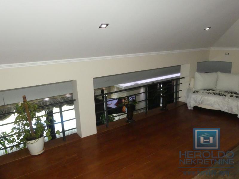 Lux stan sa galerijom, Akva park