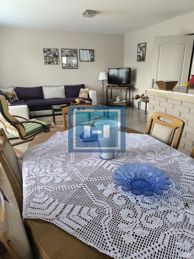 PRODAJE SE KUĆA 423 m² – BLIZINA CENTRA ĆUPRIJE!